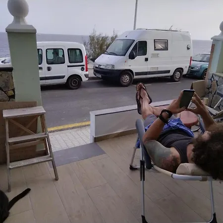 Mini House In Front Of The Sea Апартаменты Лос-Абригос